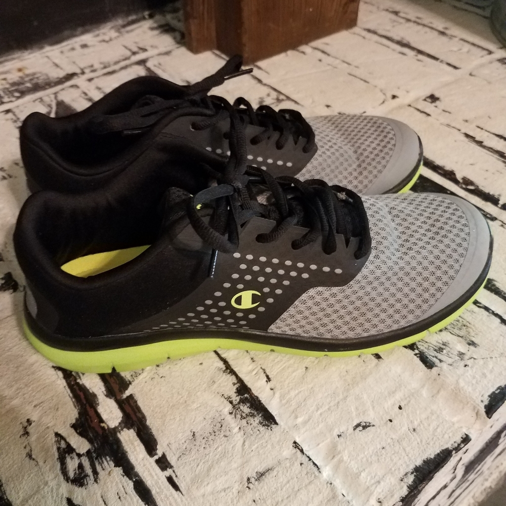Champion memory foam shoes